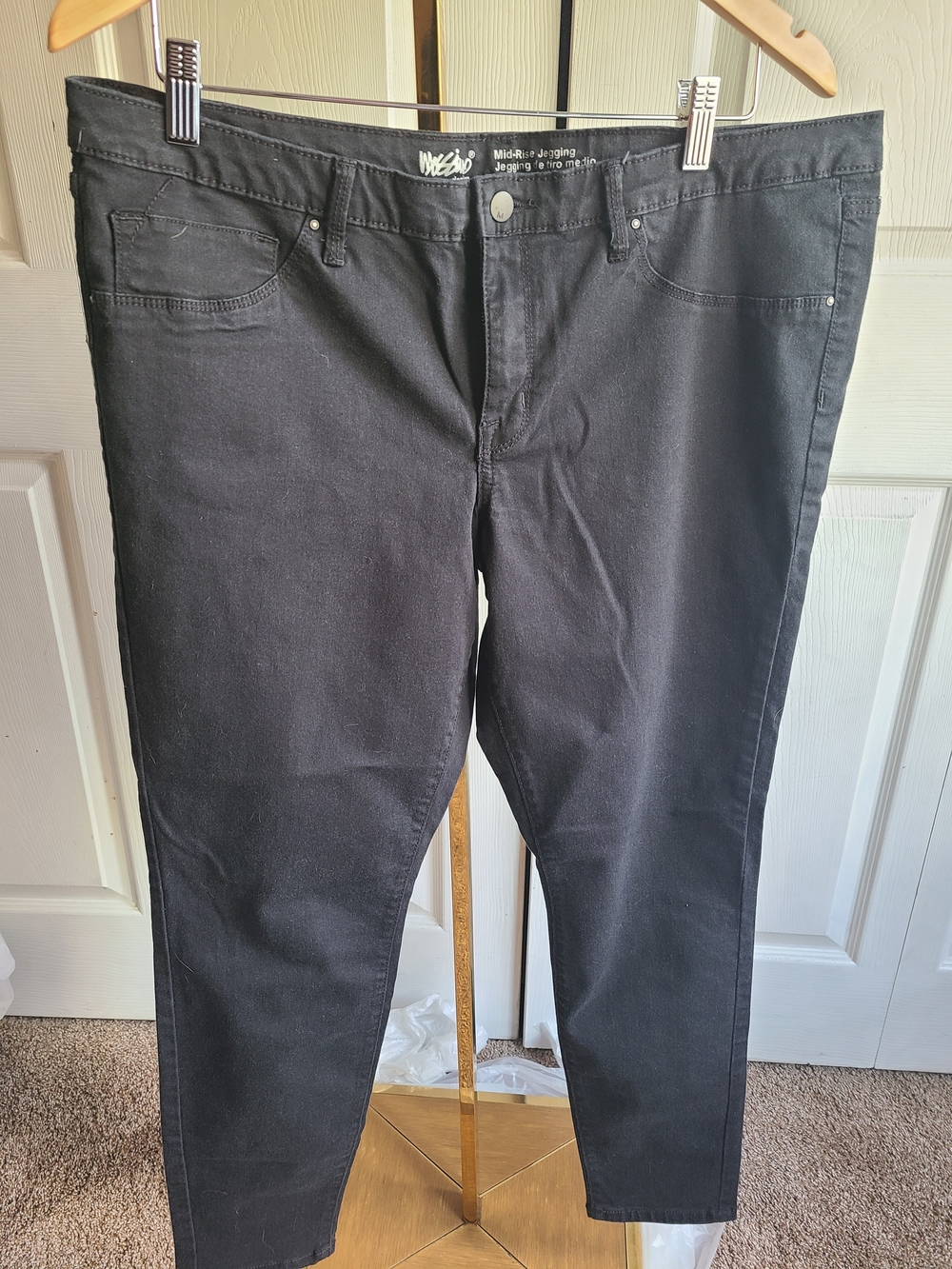 Mossimo Supply Co. Women's Skinny Black Jeggings